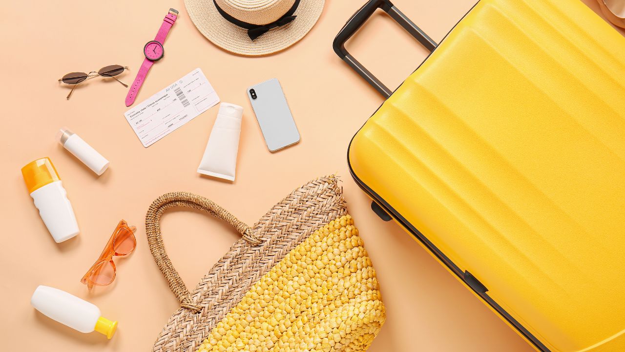 Les 10 accessoires indispensables pour un voyage sans stress